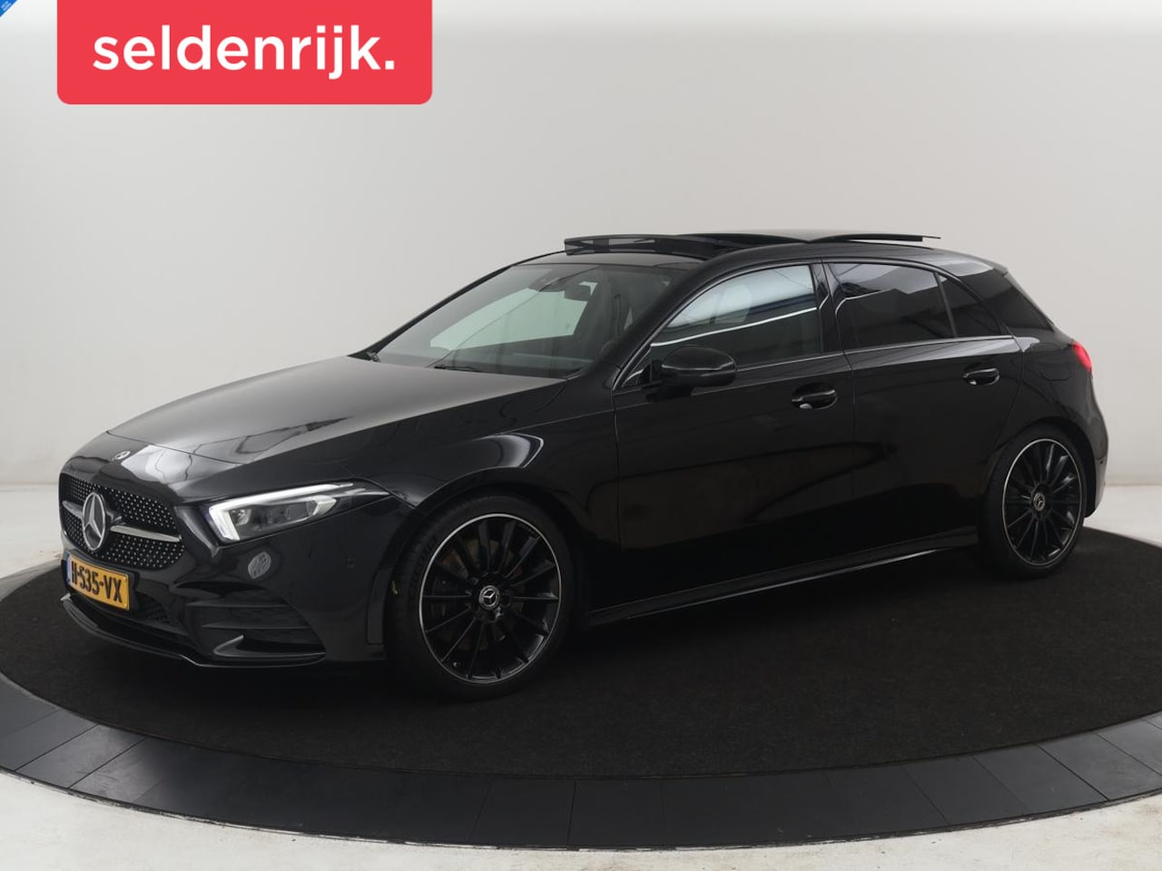 Mercedes-Benz A-klasse - 250 Premium Plus | Panoramadak | Leder/alcantara | Memory | Cruise control | Stoelverwarmi - AutoWereld.nl