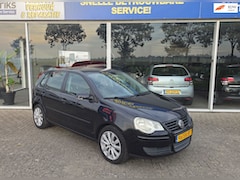 Volkswagen Polo - 1.4-16V FSI Optive