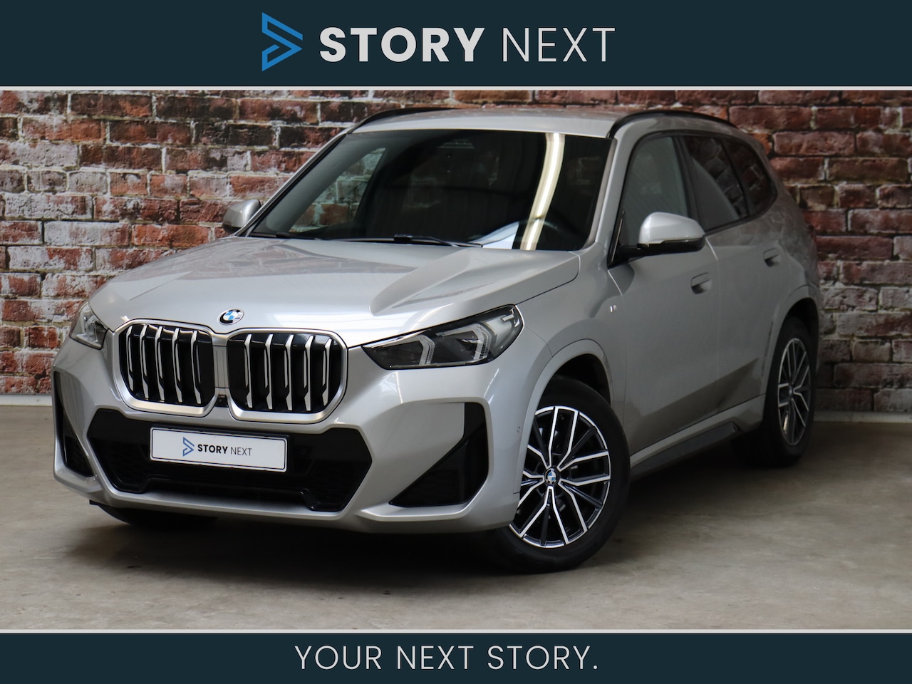 BMW X1 - sDrive20i M Sport Automaat / Sportstoelen / Comfort Access / Head-Up / Adaptieve LED Parki - AutoWereld.nl