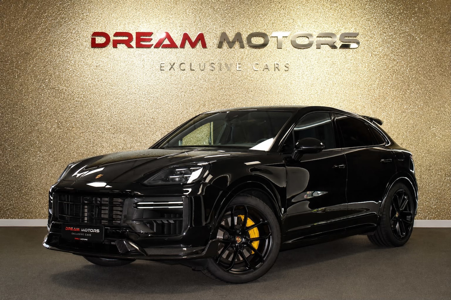 Porsche Cayenne Coupé - 3.0 E-Hybrid TURBO GT 470pk | BIJRIJDERSDISPLAY | SPORTUITLAAT | PANODAK - AutoWereld.nl