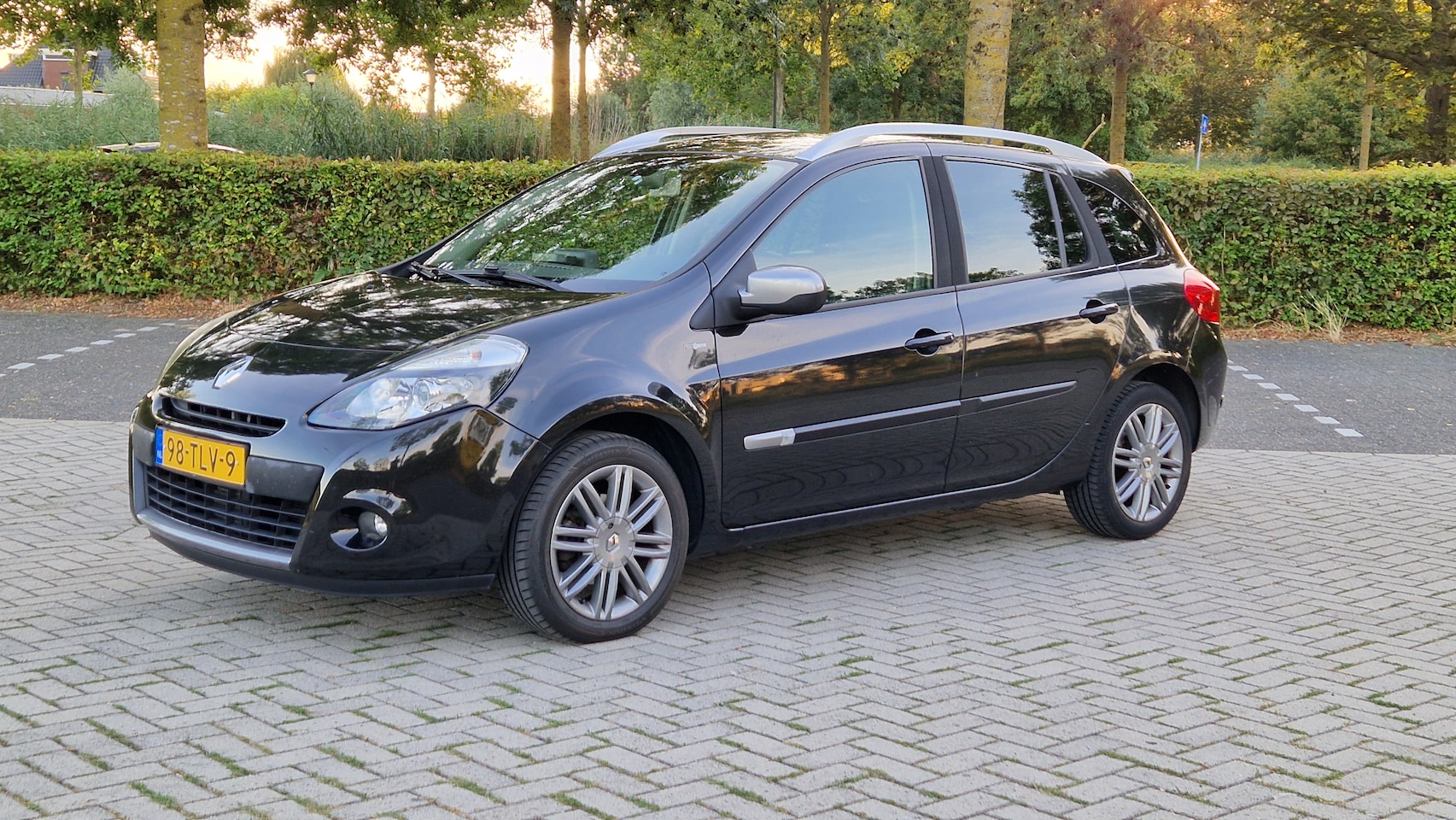 Renault Clio Estate - 1.2 TCE Night & Day - AutoWereld.nl