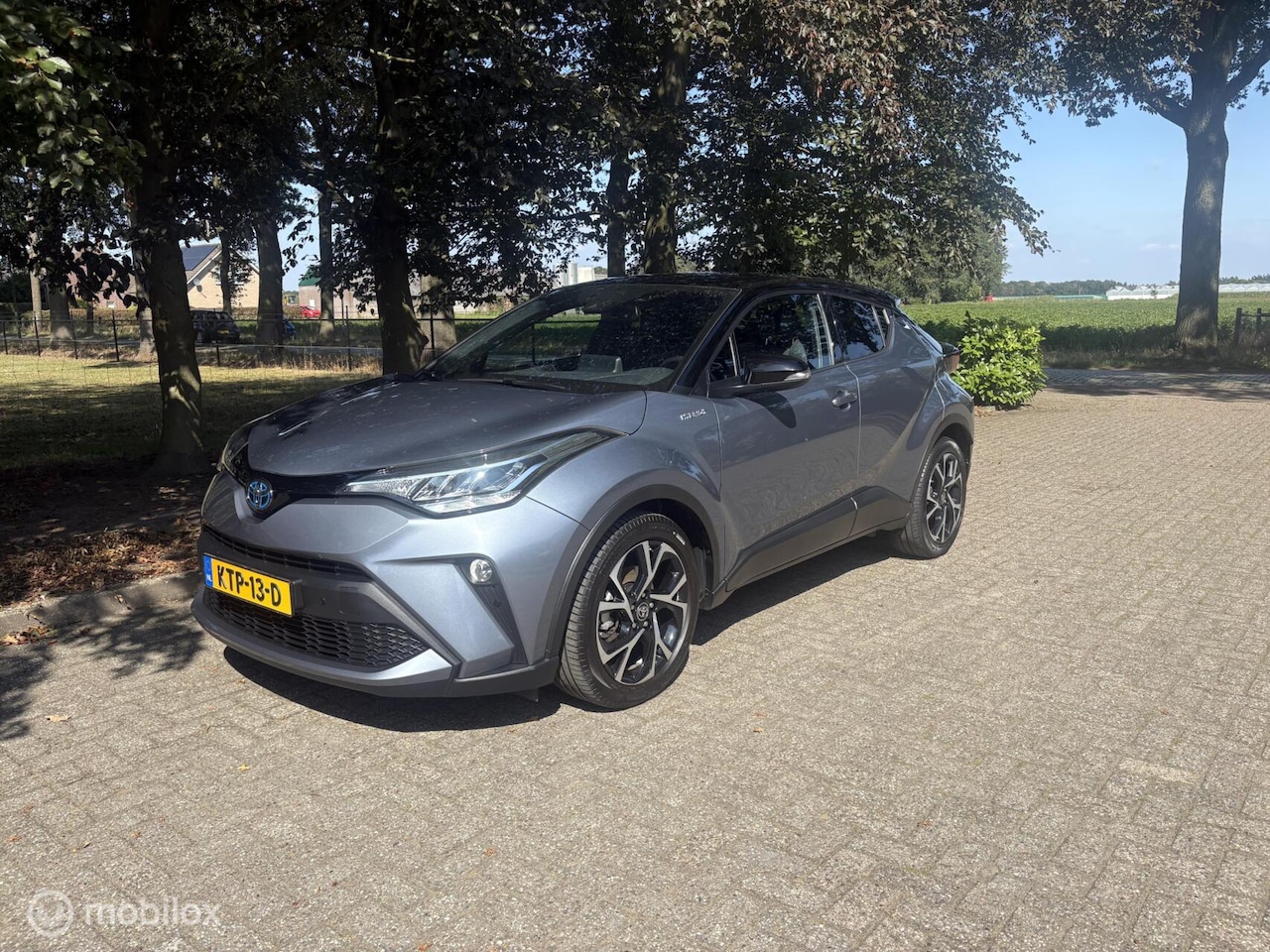 Toyota C-HR - 1.8 Hybrid Dynamic two tone carplay all in - AutoWereld.nl