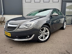 Opel Insignia - 1.6 T Business+ / Leder / 12 maanden garantie