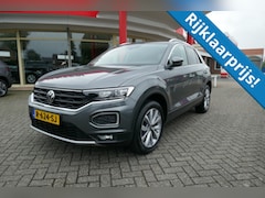 Volkswagen T-Roc - 1.5 TSI SPORT BUSINESS AUTOMAAT 150 PK NAVI/TREKHAAK/CAMERA
