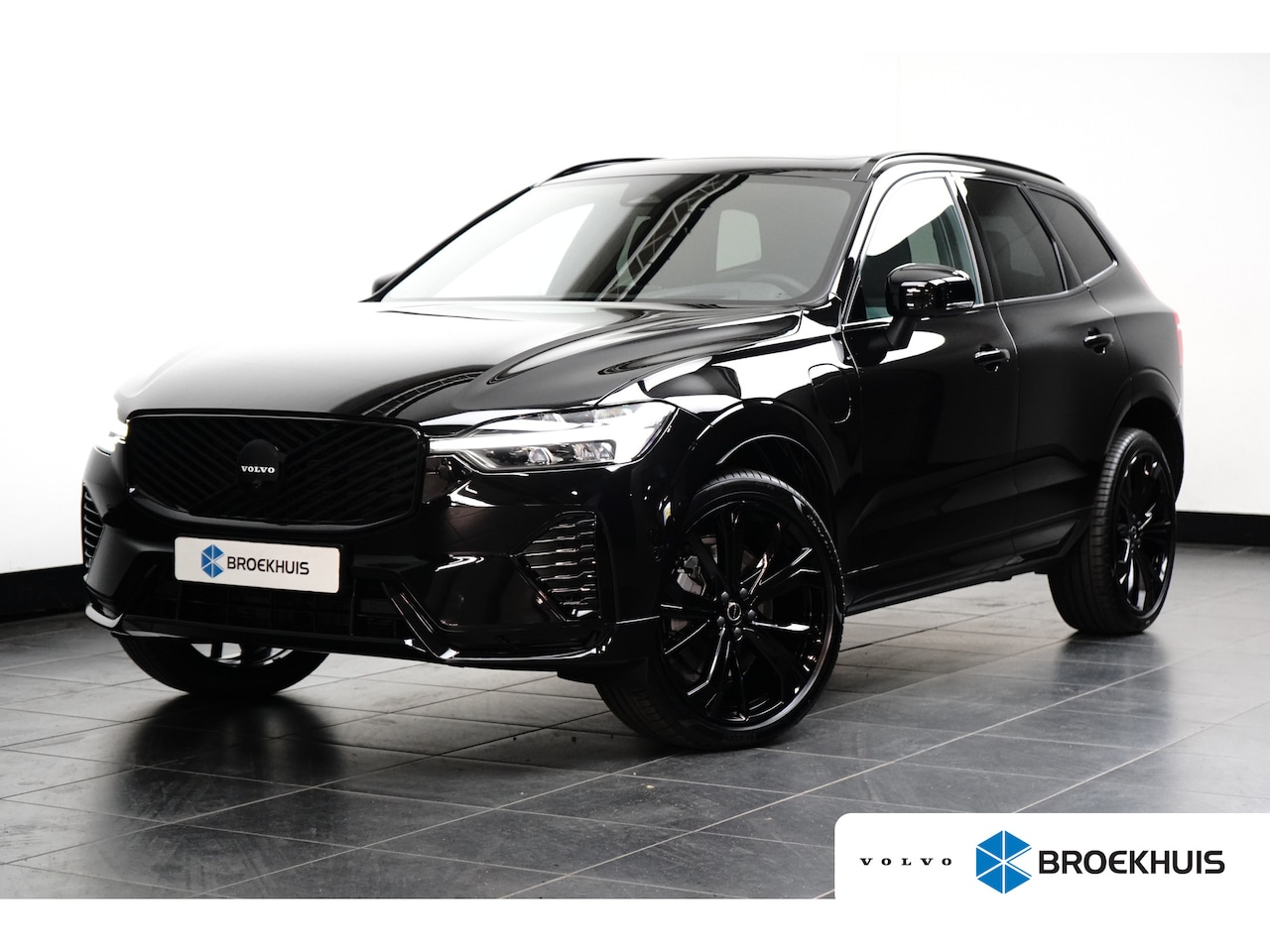 Volvo XC60 - 2.0 Recharge T6 AWD Black Edition | Luchtvering | Pano | 360 | Head-up | Harman/Kardon - AutoWereld.nl
