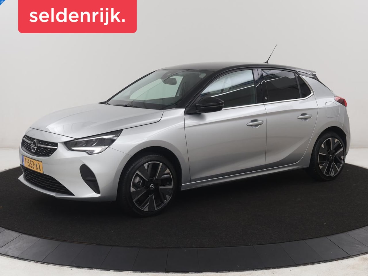 Opel Corsa-e - Level 3 50 kWh | SOH 94,9% | Half leder | Cruise control | Lane assist | Park assist | Sto - AutoWereld.nl