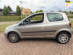 Toyota Yaris - 1.3 VVT-i Sol-airco-trekhaak- apk