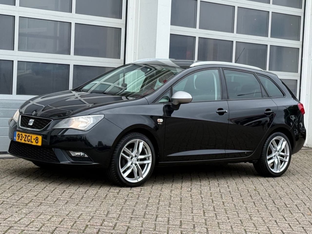 SEAT Ibiza - 1.2 TSI 105PK Style Navi Clima Cruise Pdc NW APK! - AutoWereld.nl