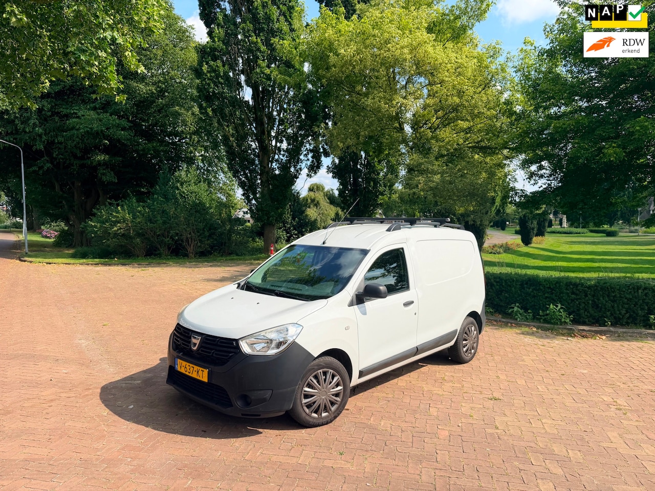 Dacia Dokker - 1.5 dCi 75 Ambiance | Trekhaak | Airco | NAP - AutoWereld.nl