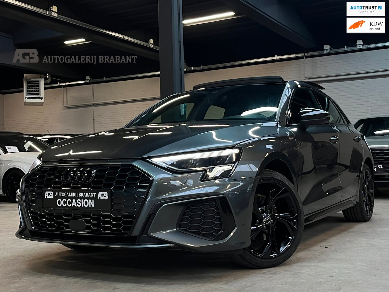 Audi A3 Sportback - 35 TFSI Mild-Hybrid S Line Pano/Carplay/Ambi/Automaat - AutoWereld.nl