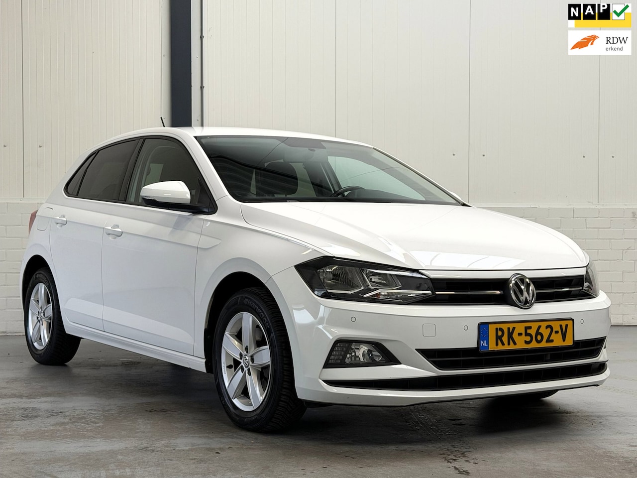 Volkswagen Polo - 1.6 TDI Comfortline|Carplay|Navi|Cruise - AutoWereld.nl