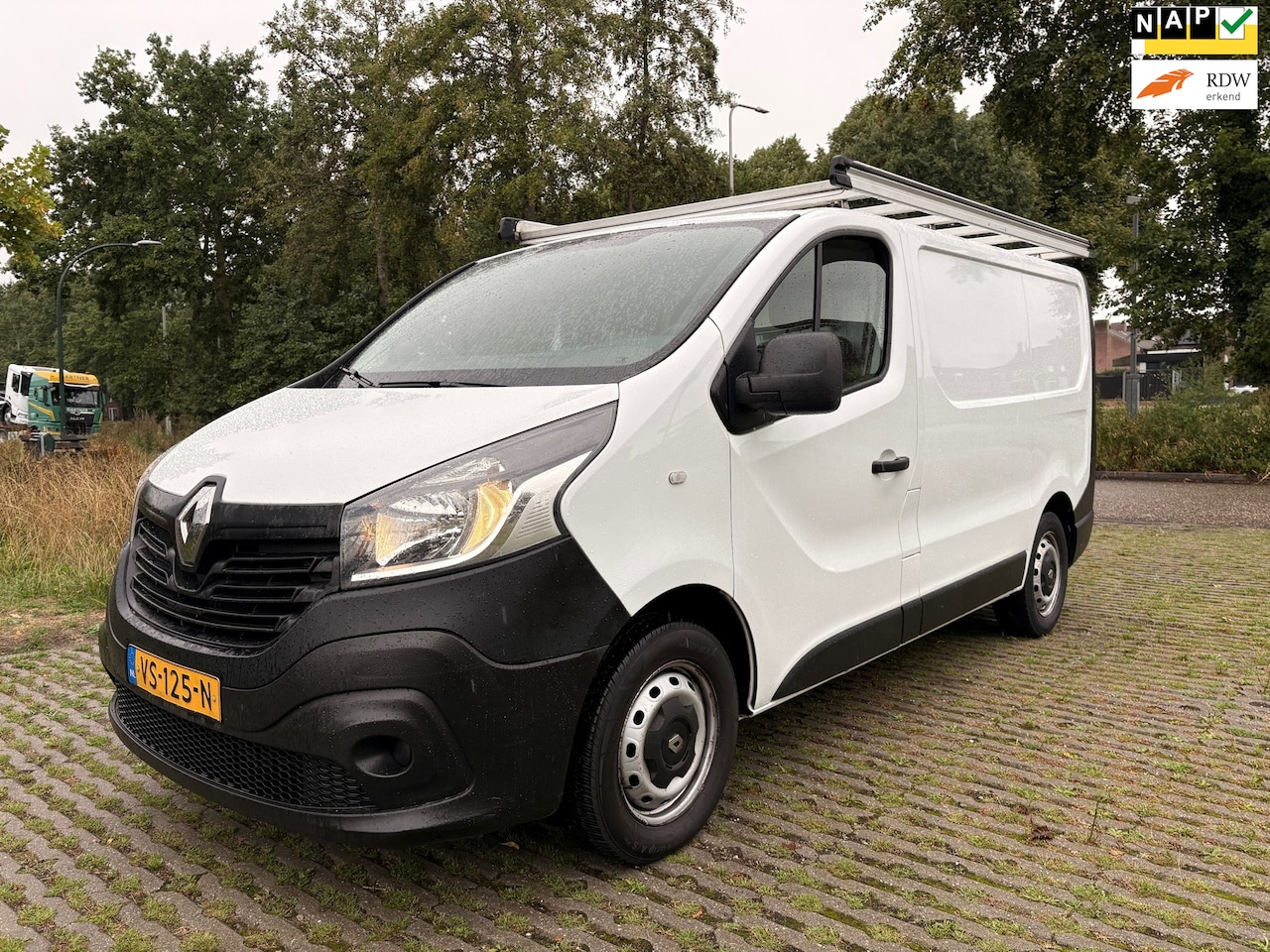 Renault Trafic - 1.6 dCi T27 L1H1 Générique 1.6 dCi T27 L1H1 Générique - AutoWereld.nl