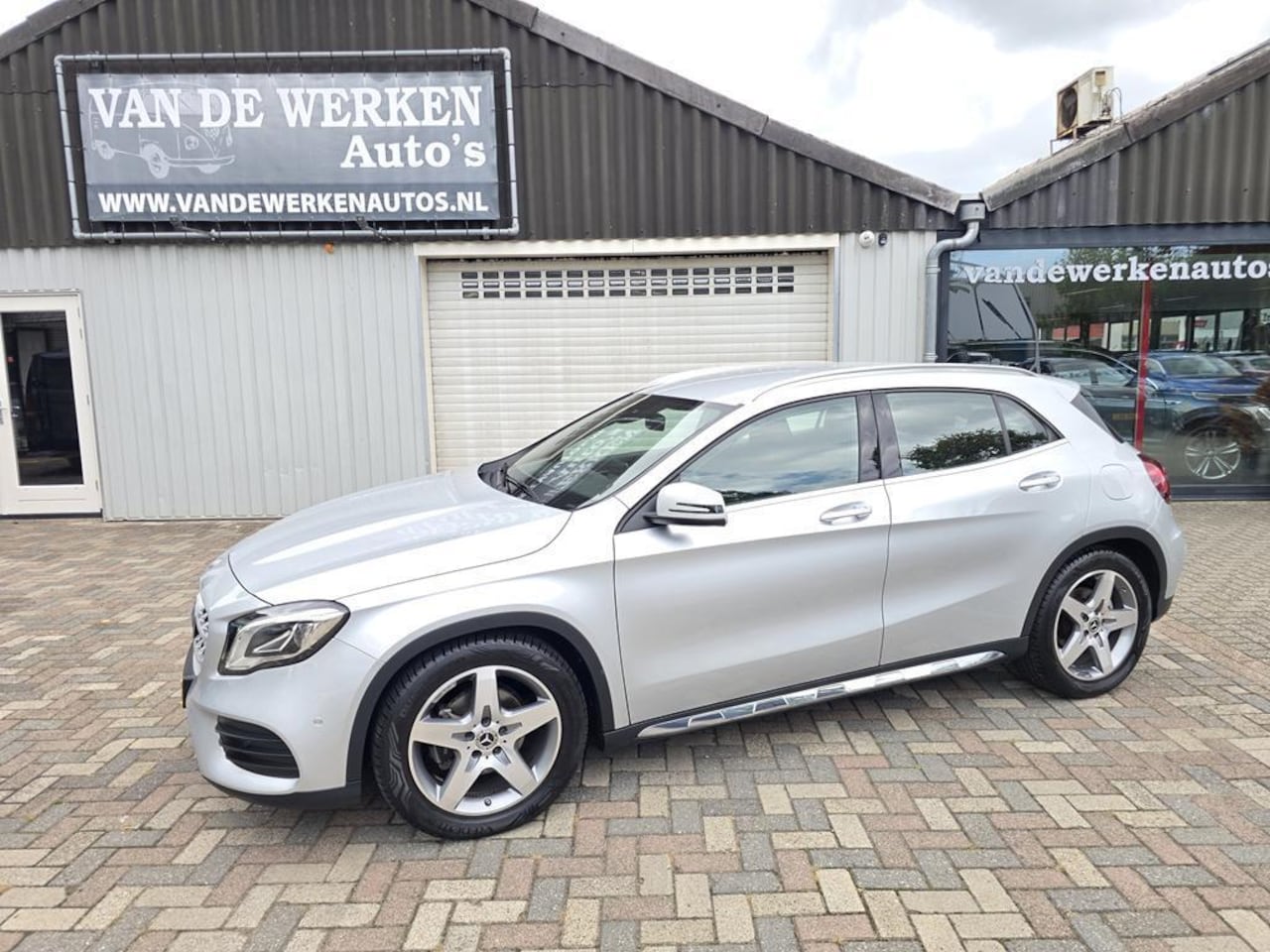 Mercedes-Benz GLA-Klasse - 180 Business Solution AMG Limited AUTOMAAT Clima|Navi|LED|Leer|Afn.Tr.Haak|Nap!! - AutoWereld.nl