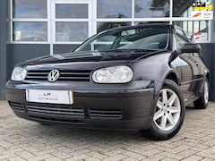 Volkswagen Golf - 1.6-16V / Lage km / 2e eig. / NL-auto / Trekhaak