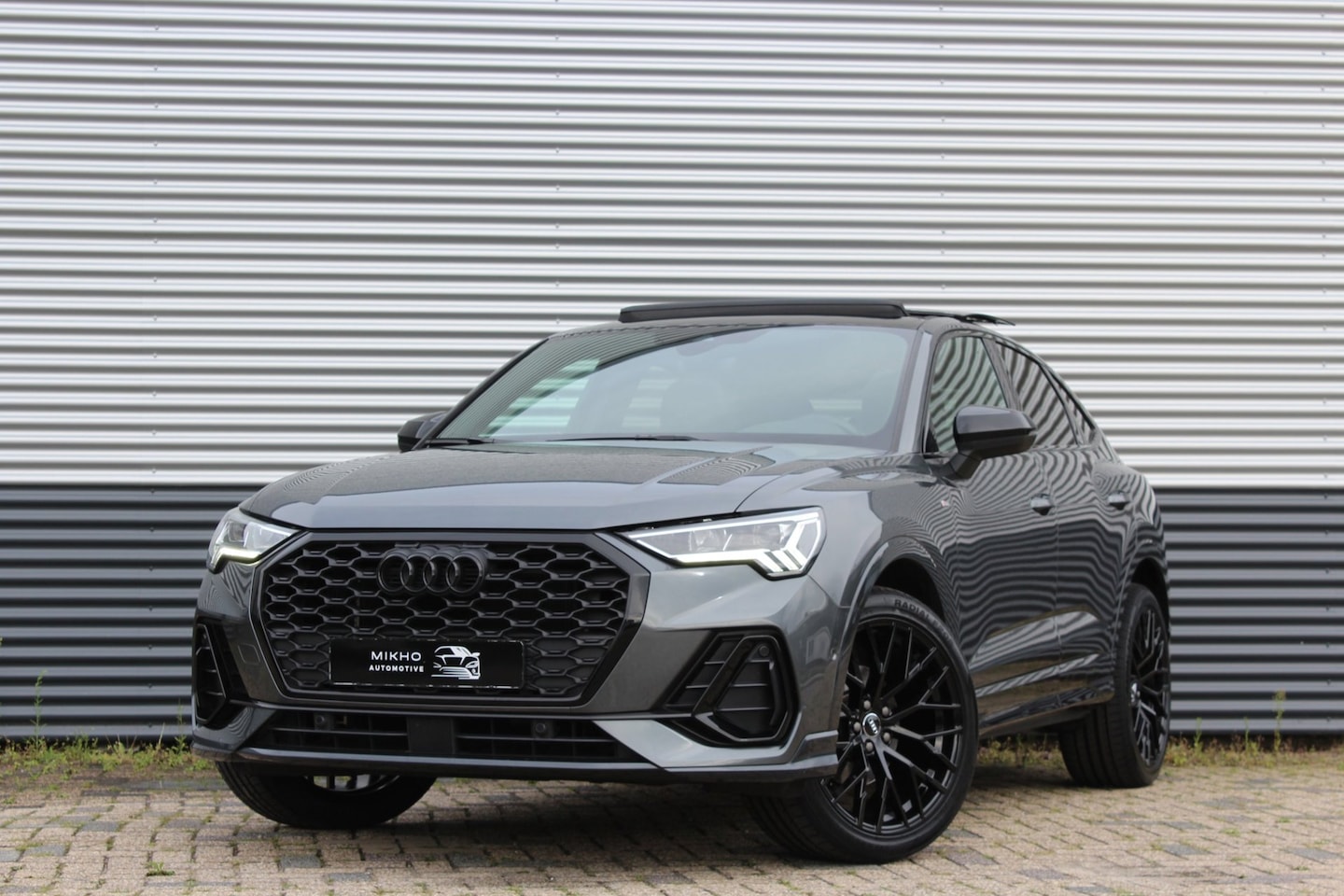 Audi Q3 Sportback - 35 TFSI 3x S-line| Panoramadak | Sfeerverlichting | Sonos | Elektrische stoelverstelling | - AutoWereld.nl