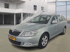 Skoda Octavia Combi - 1.4 TSI Elegance/ 6 BAK/ CRUISE