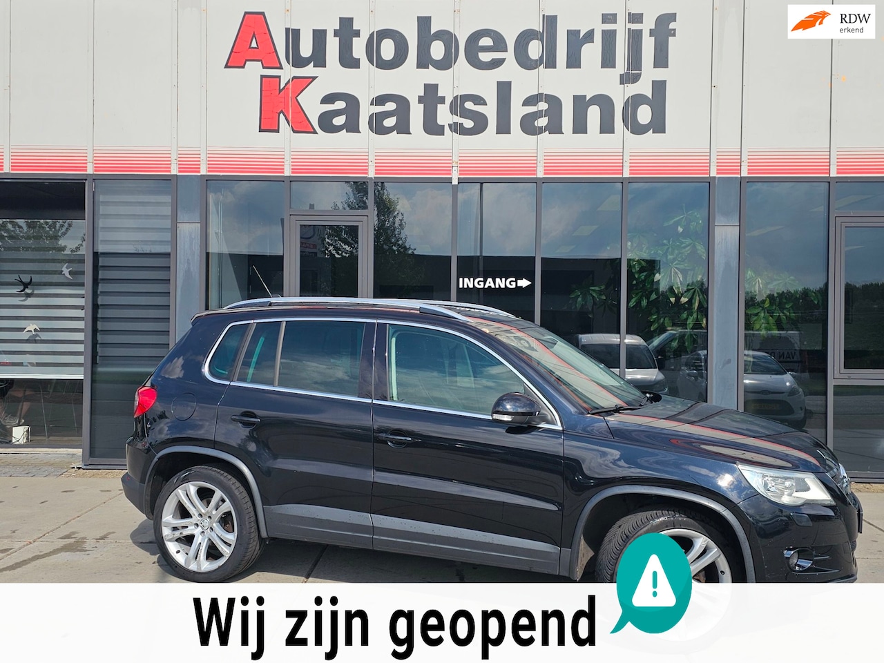 Volkswagen Tiguan - 2.0 TSI Sport&Style 4Motion - Leer - Clima - - AutoWereld.nl