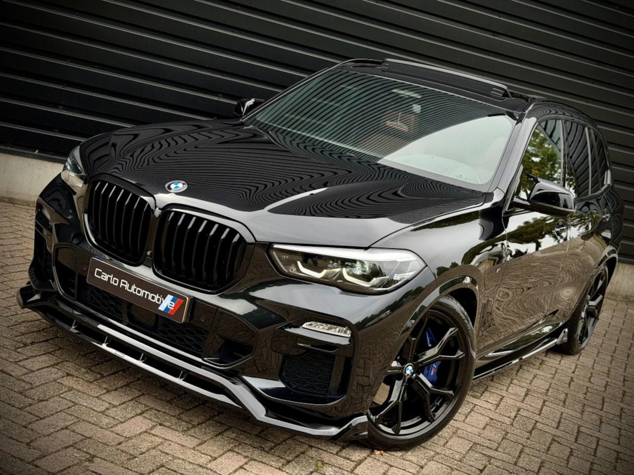 BMW X5 - xDrive45e M-PERF. PANO|SOFT|H/K|360|HUD|4WL STURING - AutoWereld.nl