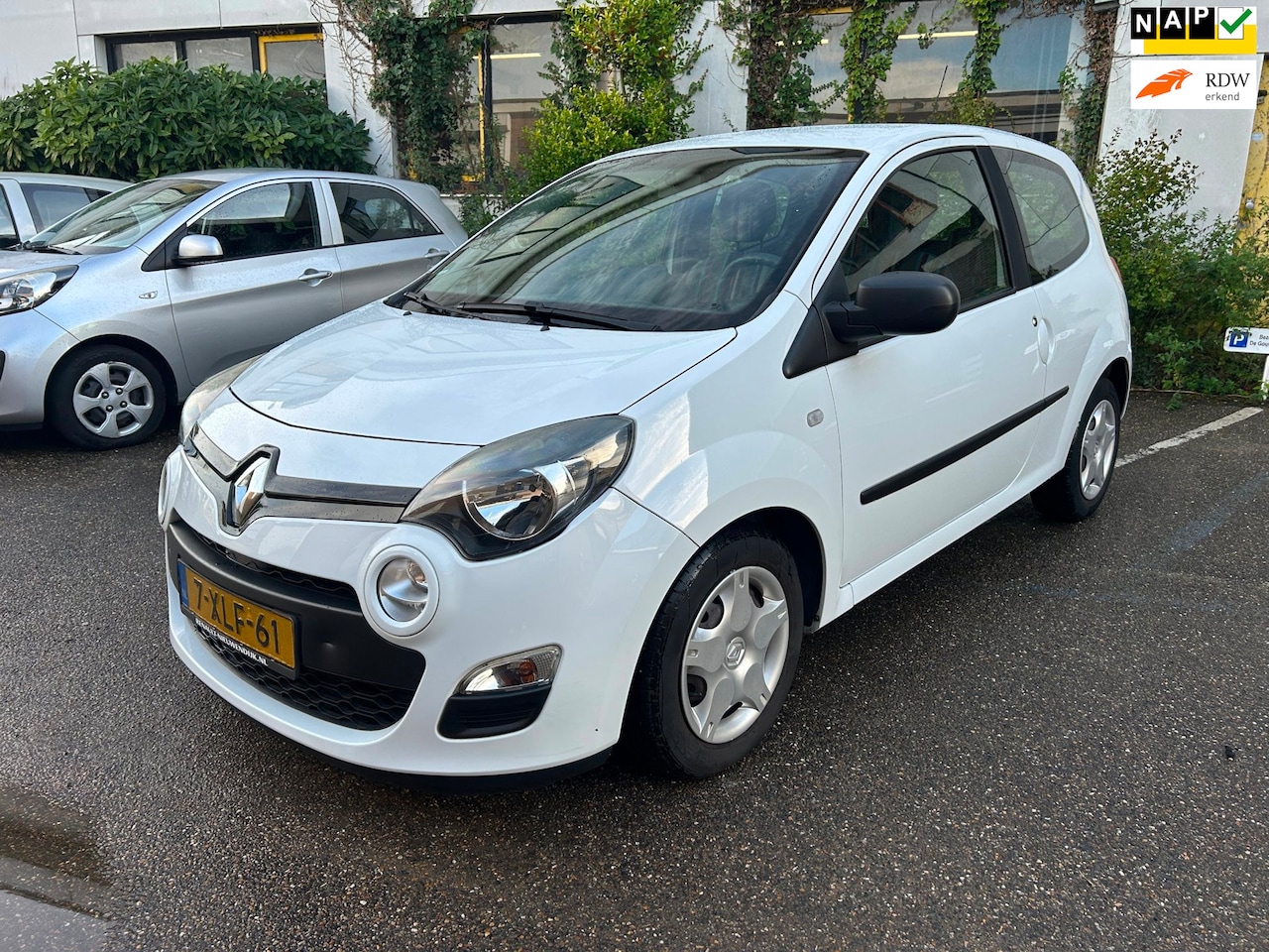 Renault Twingo - 1.2 16V Parisienne / Airco / Nw. APK - AutoWereld.nl