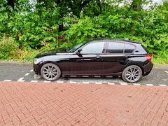 BMW 1-serie - 116i Business+