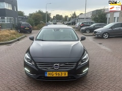 Volvo V60 - 2.4 D6 Twin Engine Summum