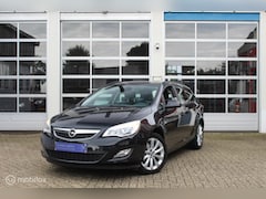 Opel Astra Sports Tourer - 1.4-16V 140PK 6-BAK Turbo Anniversary Edition/COSMO *NAVIGATIE* *CLIMATE CONTROL (AIRCO)*