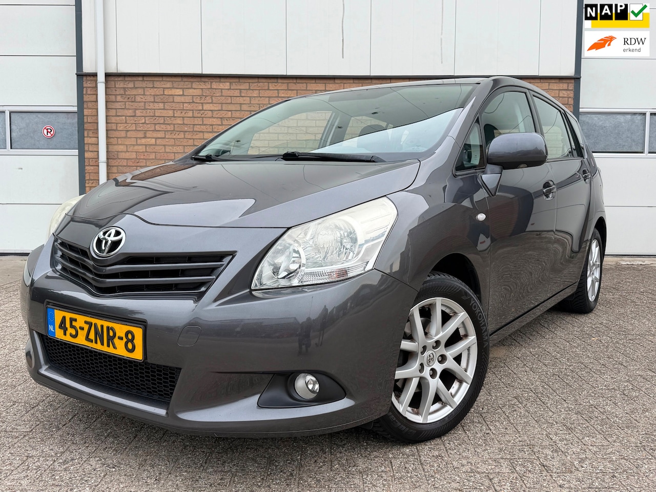 Toyota Verso - 1.8 VVT-i Business NAVI/CAMERA/CLIMATE !!! - AutoWereld.nl