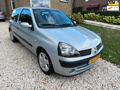 Renault Clio - 1.4-16V Privilège Nwe APK&Distributie