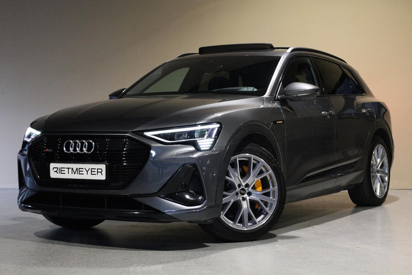 Audi e-tron - 55 quattro Advanced S Line 95 kWh |Pano |Head-Up |Stoelverw. |B&O |Memory - AutoWereld.nl