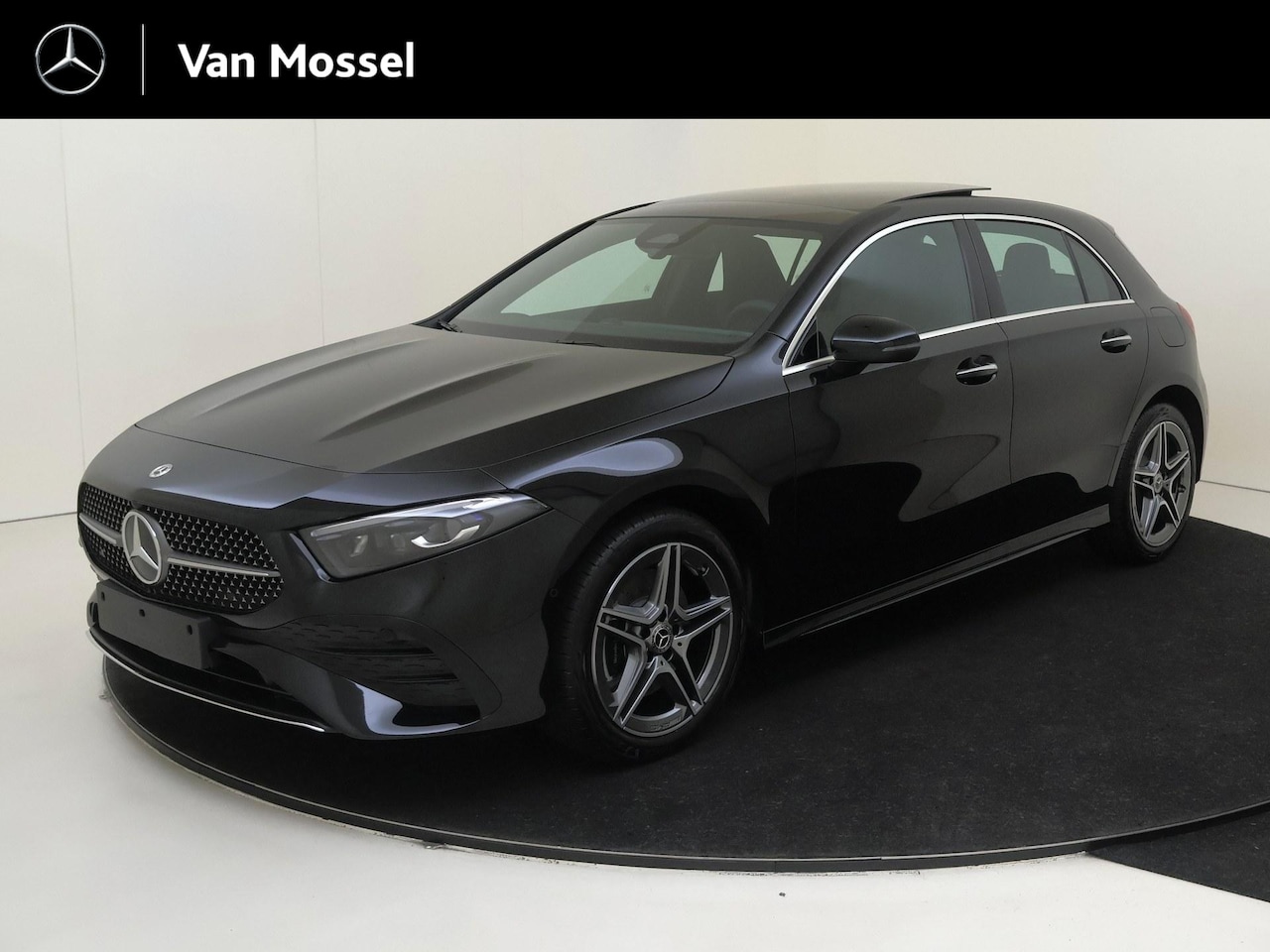 Mercedes-Benz A-klasse - 250 e Business Solution AMG Panoramadak - Carplay - Stoelverwarming - Achteruitrijcamera - - AutoWereld.nl