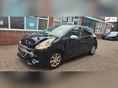 Peugeot 208 - 1.2 VTi Style rijdbare schade