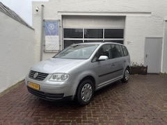 Volkswagen Touran - 1.6-16V FSI Turijn 7P/Navi/Clima/Cruisecontrol/Trekhaak