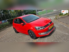 Volkswagen Polo - 1.4-16V Trendline