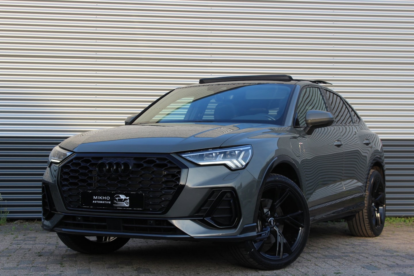 Audi Q3 Sportback - 45 TFSI e 3x S-Line | Panoramadak| Sonos | Memory Seat | Black optik | Dode hoek | Stoelve - AutoWereld.nl