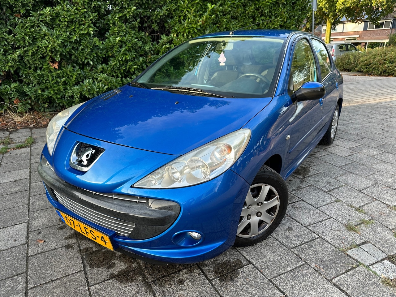 Peugeot 206 - MET AIRCO & APK TOT 17-04-2027! - AutoWereld.nl