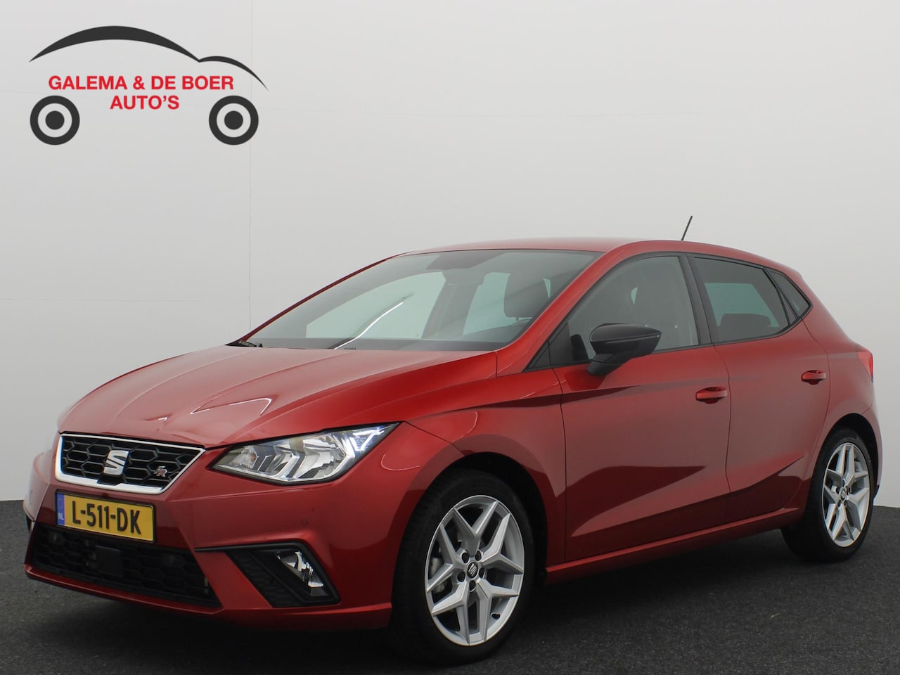 SEAT Ibiza - 1.0 TSI FR Business Intense CAMERA / CARPLAY / NAVI / CLIMA / PDC / BLUETOOTH / CRUISE / N - AutoWereld.nl
