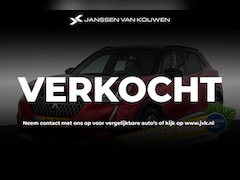 Peugeot 2008 - 1.2 PureTech GT Pack Panoramadak Stoelverwarming Keyless