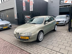 Alfa Romeo 147 - 1.6 T.Spark Veloce Distinctive Airco NAP APK