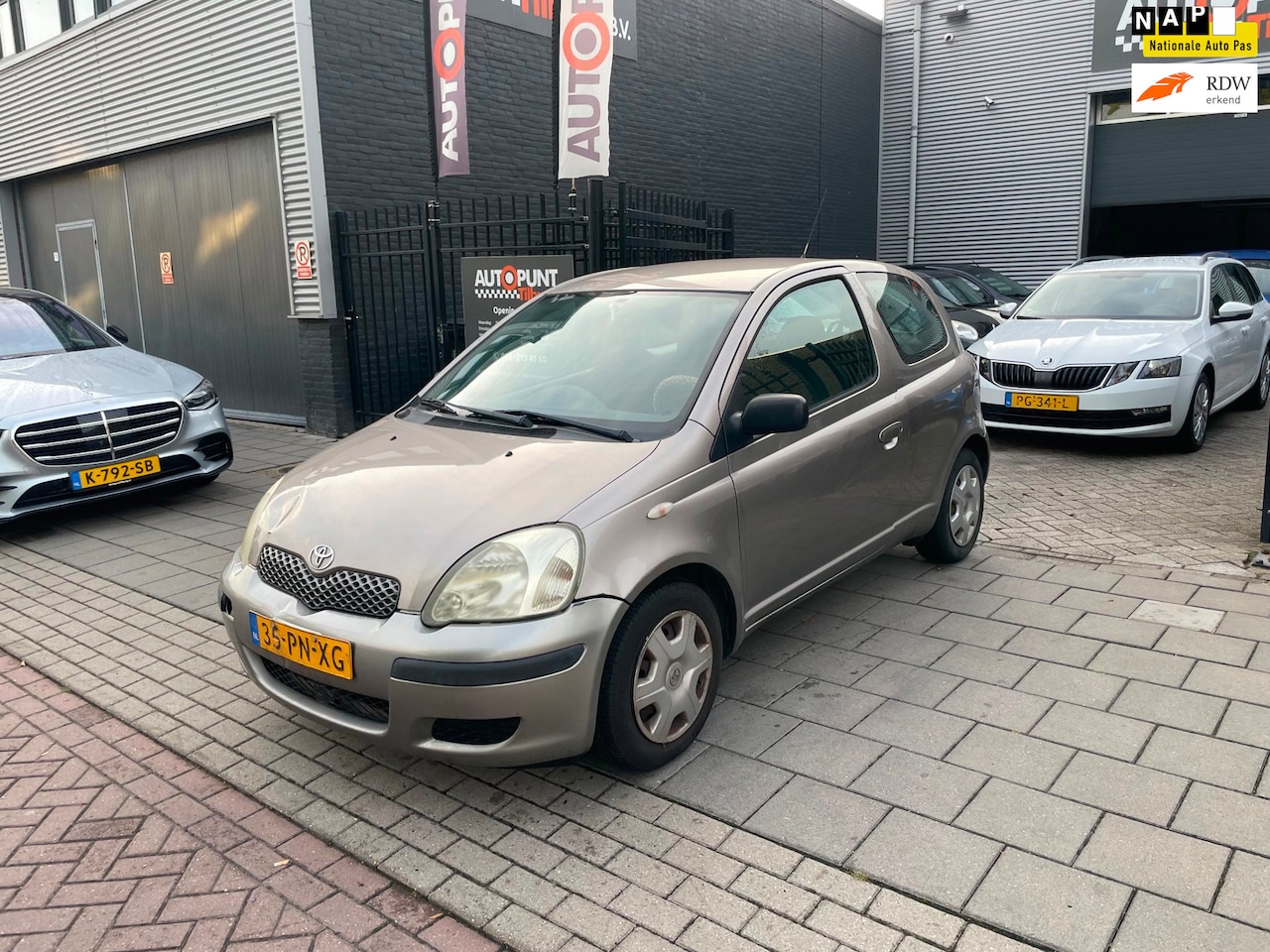 Toyota Yaris - 1.3 VVT-i Idols Trekhaak Airco NAP APK - AutoWereld.nl