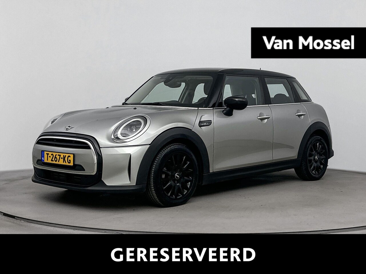 MINI 5-Deurs - 1.5 Cooper Camden Edition | airco automatisch | Apple Carplay/Android | cruise control | l - AutoWereld.nl