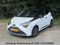 Toyota Aygo - 1.0 VVT-i x-fun BI-TONE . GARANTIE TOT 06-2031* . AIRCO . SLECHTS 50.000 KM . 1E EIGENAAR