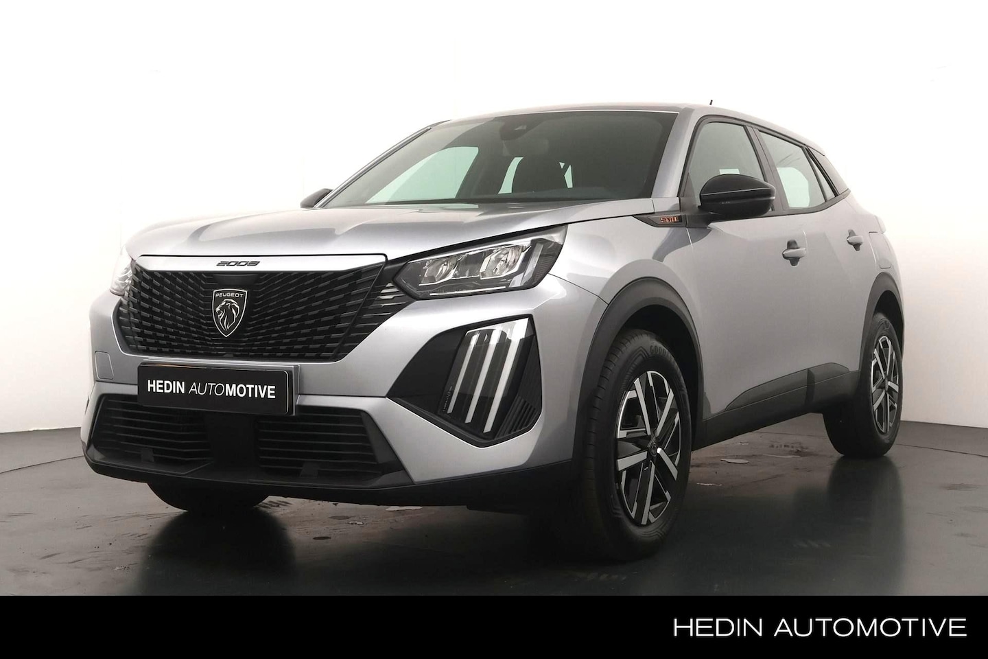 Peugeot 2008 - 1.2 145PK Hybrid Style Automaat | Navigatie via App | Climate Control | Cruise Control | A - AutoWereld.nl