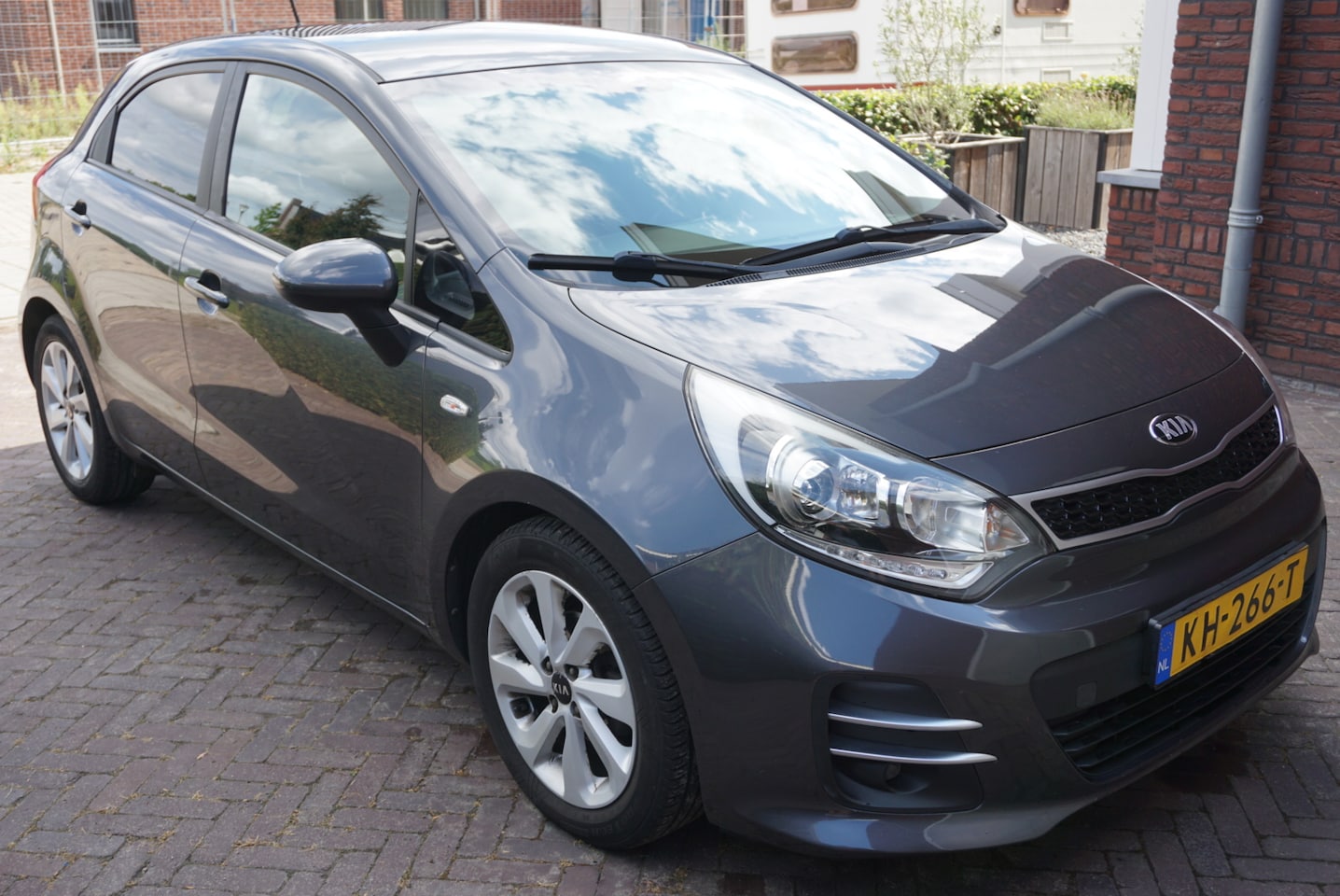 Kia Rio - 1.2 CVVT DynamicLine - - AutoWereld.nl