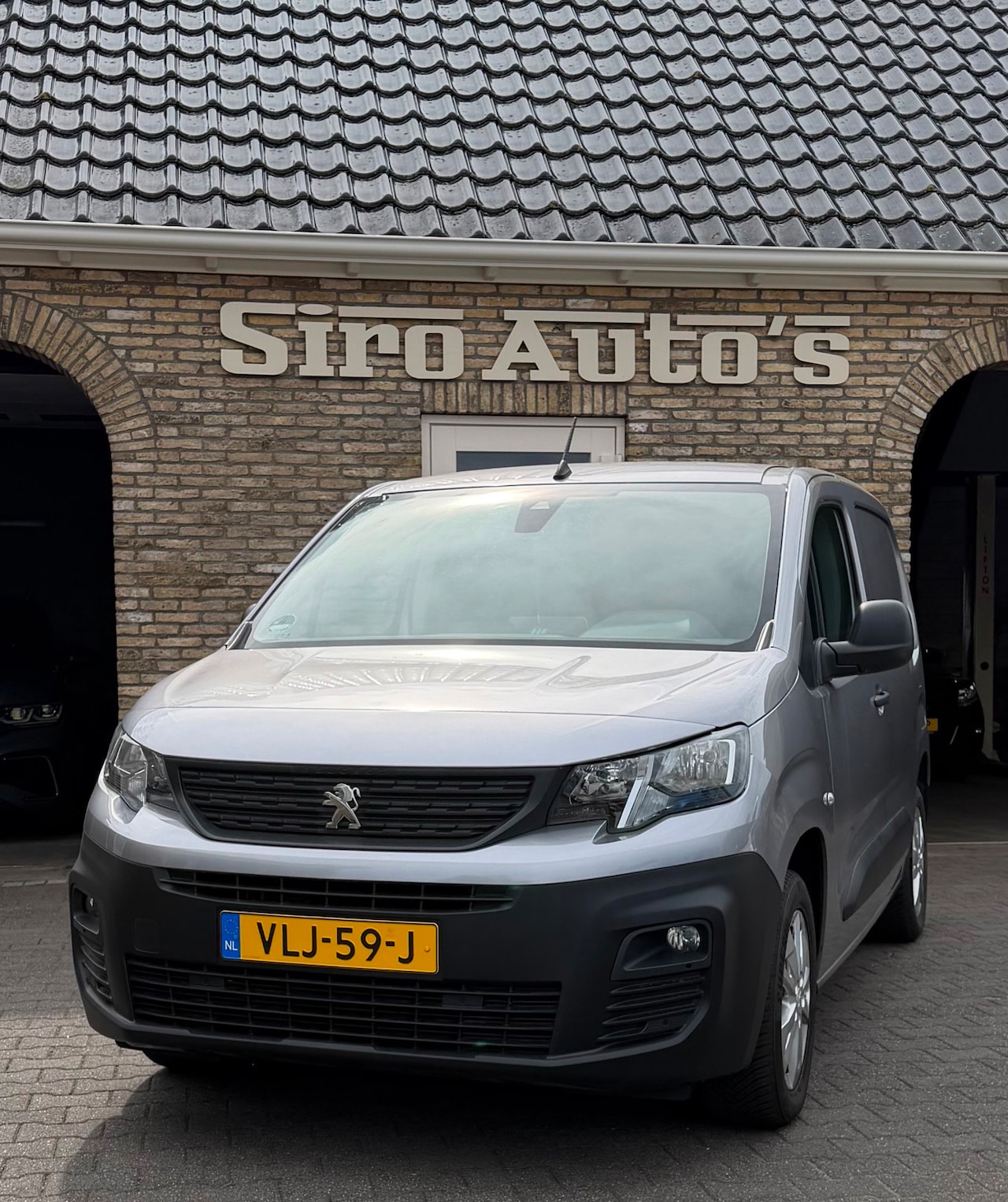 Peugeot Partner - 1.5 Blue HDI Bj 2021 Weinig kilometers - AutoWereld.nl