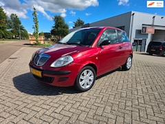 Lancia Y(psilon) - Ypsilon 1.2 Argento A.P.K, Airco, distributieriem vervangen