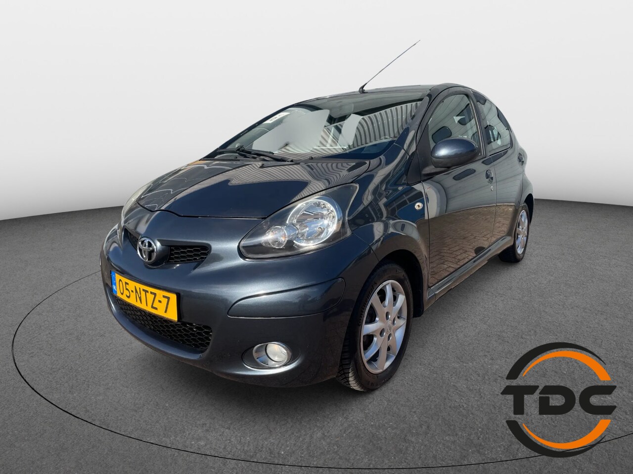 Toyota Aygo - 1.0-12V Comfort AIRCO LMV CARPLAY 5-DRS - AutoWereld.nl