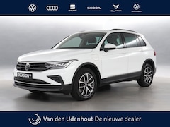 Volkswagen Tiguan - 1.4 TSI 245pk DSG e-Hybrid Life / Trekhaak / Carplay