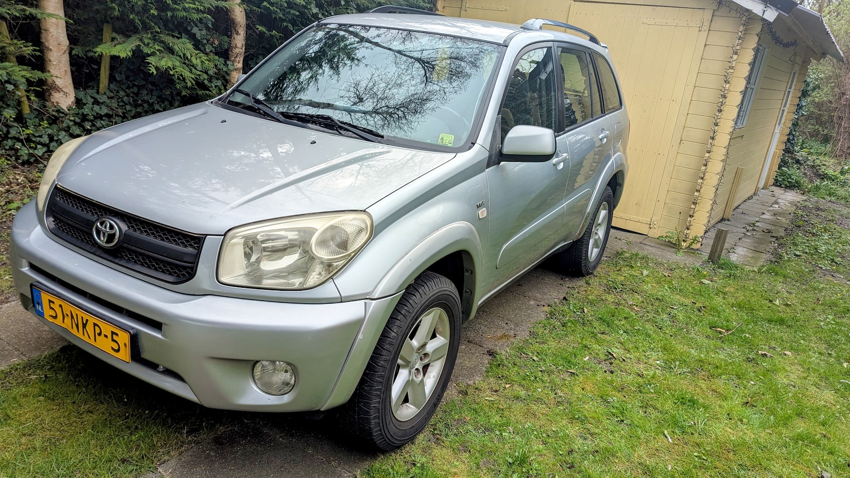 Toyota RAV4 - 2.0-16V VVT-i Sol - AutoWereld.nl