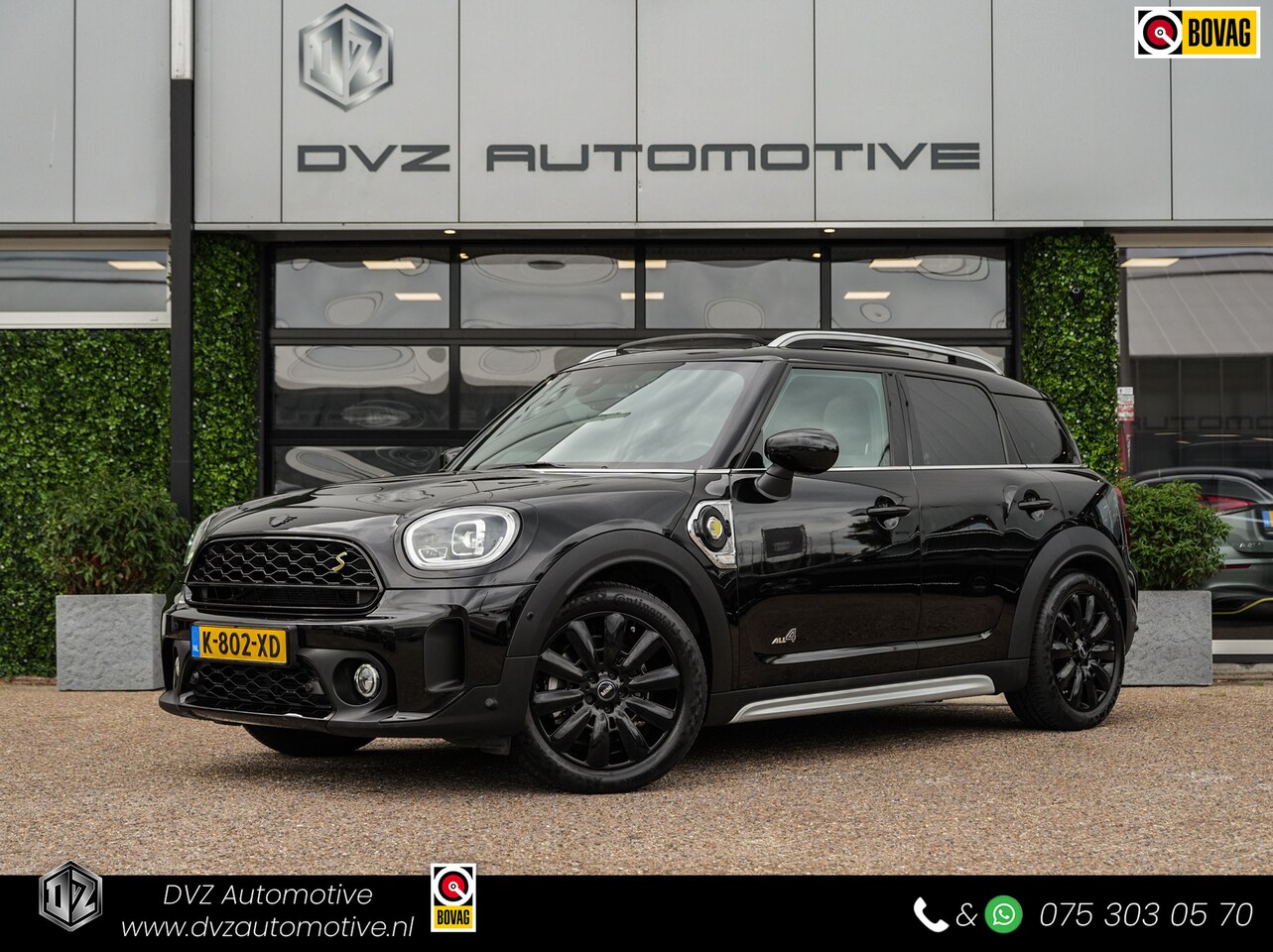MINI Countryman - 1.5 Cooper S E ALL4 | Pano | Driving Ass. Plus | Camera | Trekhaak | Dealer Ond. - AutoWereld.nl