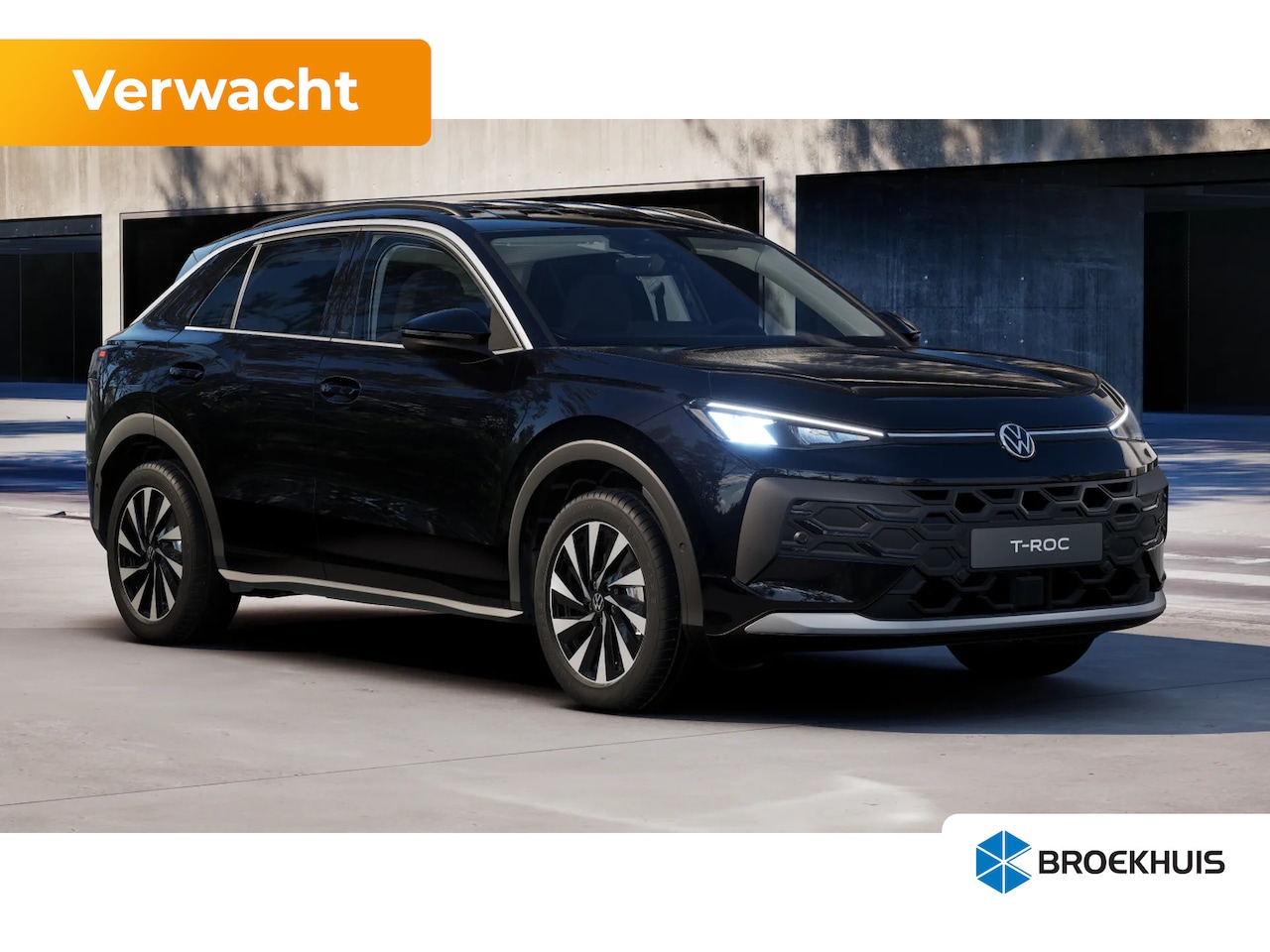 Volkswagen T-Roc - Life Edition | 'App-Connect' draadloze smartphone integratie | 30,5 cm display met 2D en 3 - AutoWereld.nl